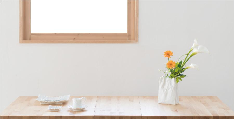 New Crinkle Super Bag M | White