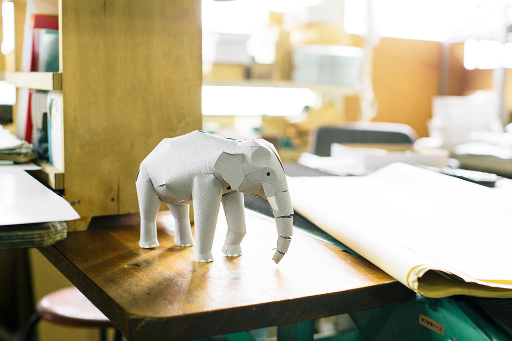 TOP TO TAIL ELEPHANT