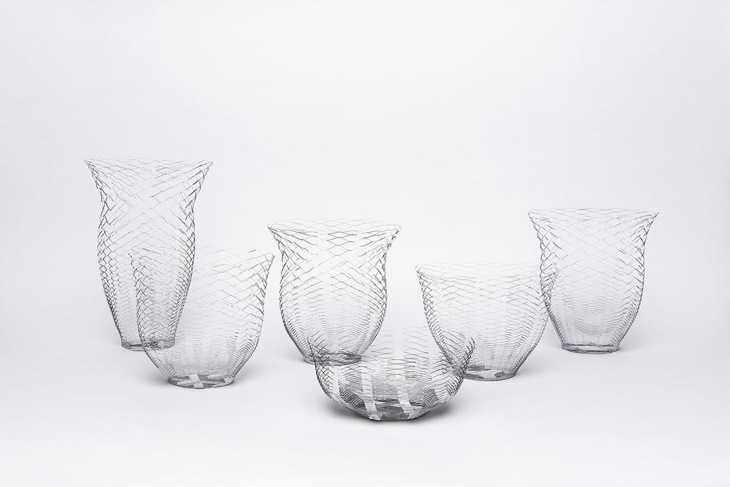 AIRVASE | Black&White pattern 2